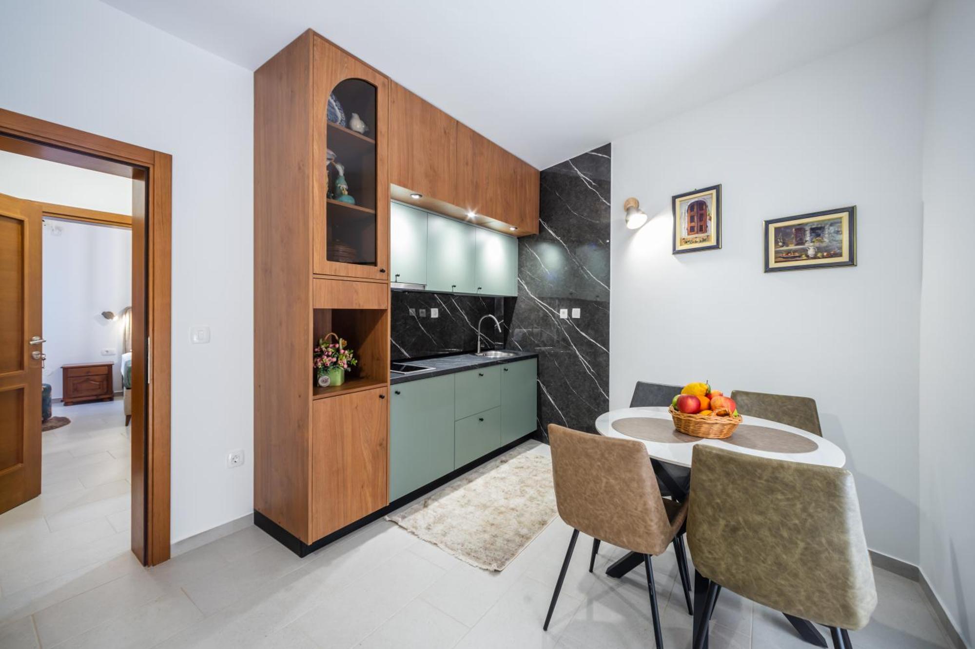 Guest House Medin Petrovac Екстер'єр фото
