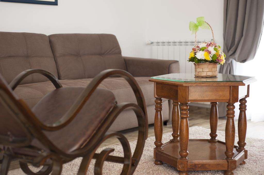 Guest House Medin Petrovac Екстер'єр фото